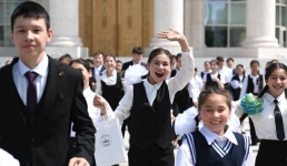 Касым-Жомарт Токаев поздравил с Днём защиты детей