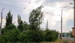 Причину ураганного ветра представили павлодарские синоптики