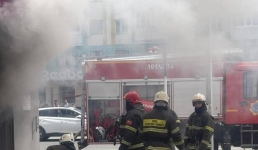 В Павлодаре потушили киоск быстрого питания