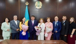 Шесть павлодарских журналистов получили госнаграды