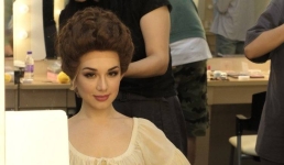 Знаменитая павлодарская певица показала подготовку к «свадьбе плута» в Китае