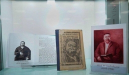 Павлодарского библиотекаря наградили медалью к 180-летию Абая