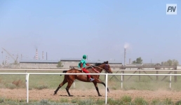 Пострадавшего во время байги в Аксу подростка вторично прооперировали