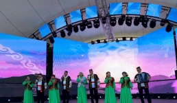 С этнокультурным колоритом отметили юбилей Конституции в Павлодаре