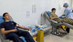 Когда помощь течёт по венам: павлодарские спасатели поделились кровью