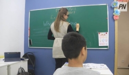 У павлодарских работников образования зарплаты выше, чем у коллег-соседей