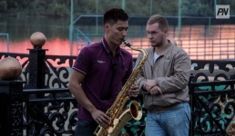 В Павлодаре исполнили просьбу уличных музыкантов