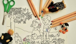 В Австралии предложили выкупить рисунки детей