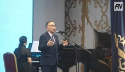 Старинный рояль в честь 65-летия Торайгыров университа подарил Шахимардан Абилов