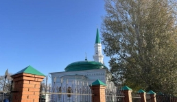 В Павлодаре отметили юбилей культового сооружения с трудной судьбой