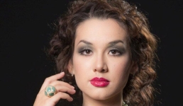 Асаин Байханов поздравил Марию Мудряк с заслуженной наградой