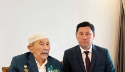 В Баянауле поздравили столетнего ветерана
