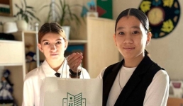 Павлодарские школьники сшили подарки для малышей