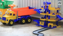 В Казахстане усилили защиту детей, оставшихся без попечения родителей