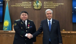 Руководителя павлодарского ведомства наградил Президент