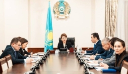 В Правительстве усиливают профилактику рисков среди детей и обновляют региональные комиссии