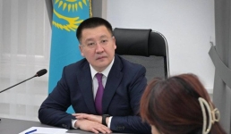 Аким Павлодарской области провёл личный прием граждан
