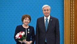 Президент Касым-Жомарт Токаев поздравил казахстанок с прекрасным праздником