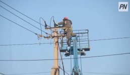 В Павлодарской области восстанавливают повреждения линий электропередачи