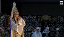 В Павлодаре ко Дню национальной одежды прошёл показ мод