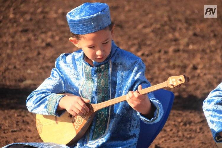 В Павлодаре выявили самого талантливого домбриста