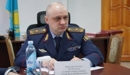 Главный полицейский области встретился с жителями Аксу