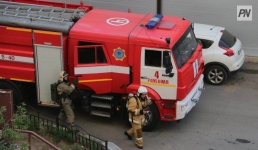 Сухая трава вспыхнула в павлодарском садоводстве