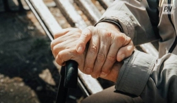 В Аксу поздравили векового долгожителя