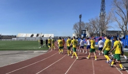 Аксуские футболисты получили ценный опыт в матче с грандом