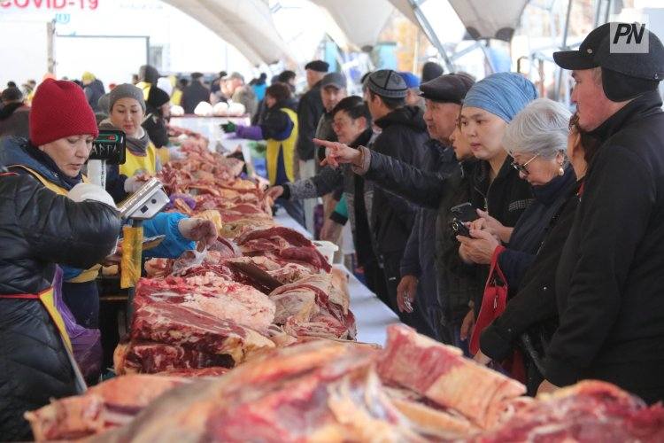 Павлодарцев попросили прийти на сельхозярмарку с экошоперами