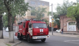 В Павлодаре спасатели и полицейские проверили дворы