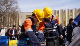 Павлодарская молодёжь выбирала профессию на масштабной ярмарке