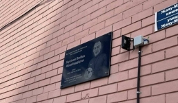 В Павлодаре установили памятник погибшему тренеру