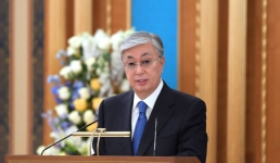 Президент поздравил казахстанцев с праздником