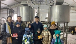В Успенском районе для детей провели экскурсию по предприятиям