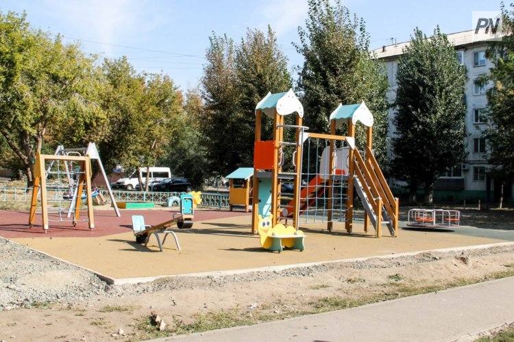 В павлодарских дворах обновят площадки