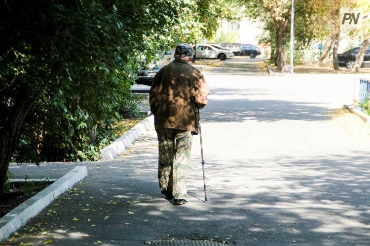 Забота о ветеранах: павлодарские правоохранители посетили героев