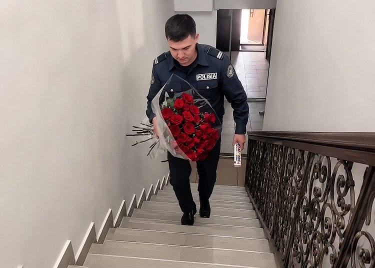 В отделе полиции Теренколя прозвучало самое важное: «Выходи за меня»