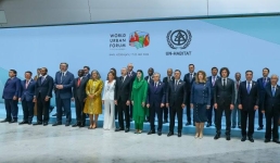 Олжас Бектенов принял участие в сессии World Urban Forum в Баку