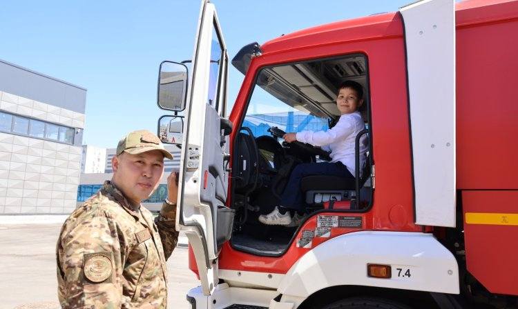 Павлодарским школьникам устроили квест на безопасность при ЧС