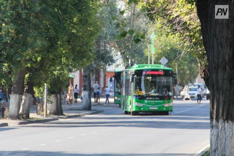 В Павлодаре несколько маршрутных автобусов пустят в объезд