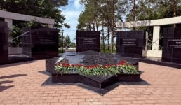 Павлодарцы почтили память жертв политических репрессий и голода