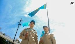 Молодежь Павлодара выразила уважение к государственным символам Казахстана