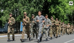 Павлодарские студенты на несколько дней станут солдатами