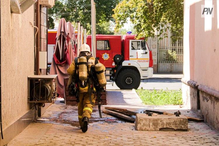 Павлодарские дворы освободили для  проезда спецтехники