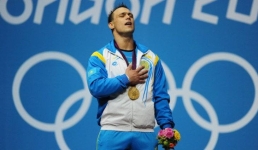 Чемпион мира провёл мастер-класс для экибастузских тяжелоатлетов