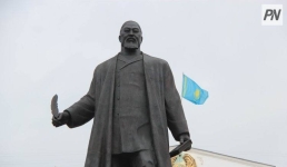 Иртышские полицейские почтили память Абая Кунанбаева