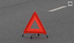 Павлодарца зажало в автомобиле после автоаварии