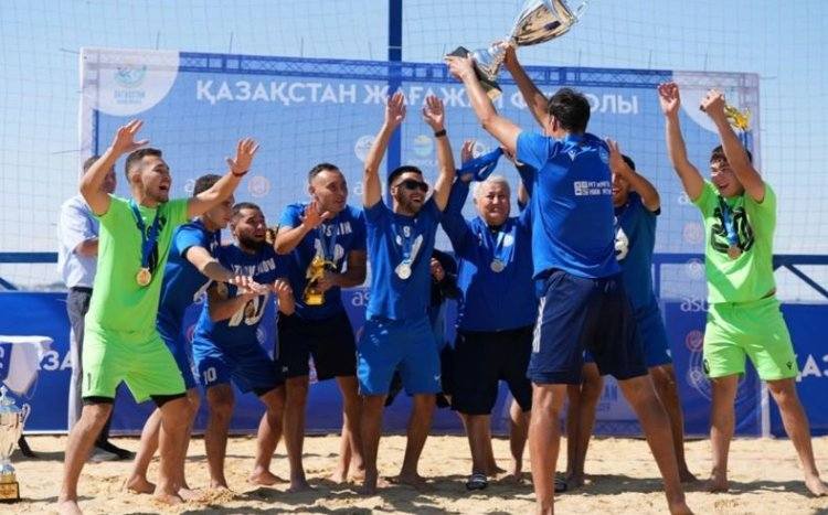Аким Павлодара принял чемпионов Казахстана по пляжному футболу