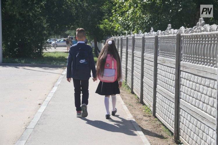 В Казахстане растёт количество первоклашек